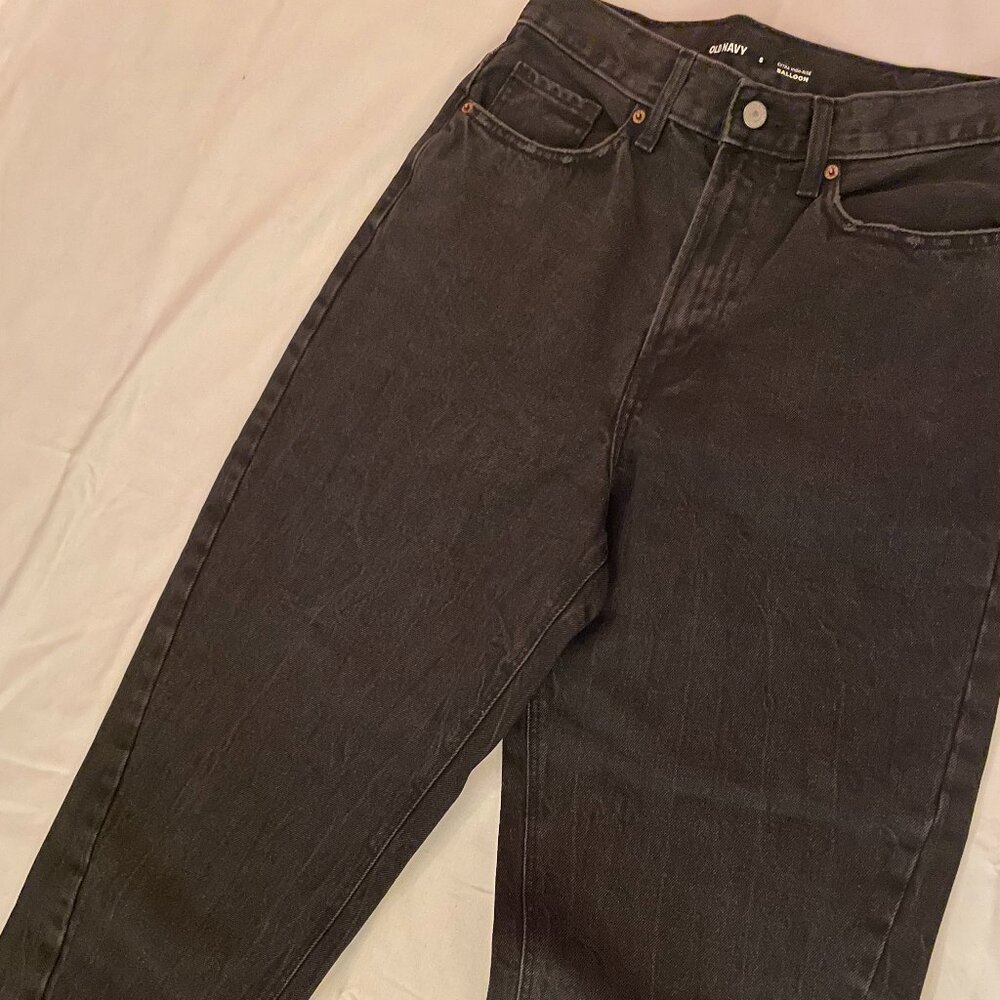 FIRM. NWT Old Navy Dark Wash Denim Jeans Extra High-Rise Balloon. Size 8 Women's - Picture 9 of 16